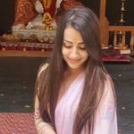 அண்ணன் விஜய் கோயிலில் அண்ணி த்ரிஷா