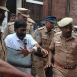 போலீஸ், பஸ் ஊழியர் மோதல் பின்னணி…