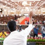 விஜய் நல்ல தலைவரா, நல்ல வழிகாட்டியா…