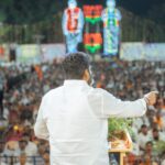 எடப்பாடியை கேவலப்படுத்தும் அண்ணாமலைக்கு செருப்பு மாலை