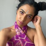 பொட்டு வைப்பதில் எத்தனை அம்சங்கள்