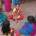 அஞ்சு குத்து நாத்தனா.. அழுவுறாண்டி மாப்புள