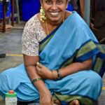 ஏழைகள் மட்டும் சிரிப்பது எப்படி..?