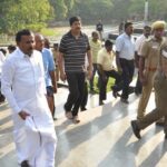 பூங்காவிற்குள் ஸ்கேட்டிங் விளையாட்டுத் திடல்