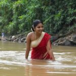 புது தண்ணீரில் குளித்தால் முடி கொட்டுமா?