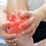 காலில் தீ பிடிக்குதா..?