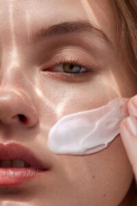 சிவப்பழகு க்ரீம்களில் ஒளிந்திருக்கும் ஆபத்து