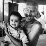 காந்தி சுடப்பட்ட நேரம் 5:17